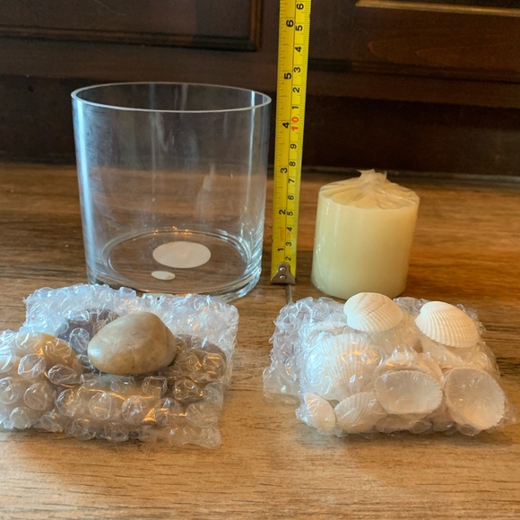 Ocean View Hurricane Candle - Picture 5 of 8